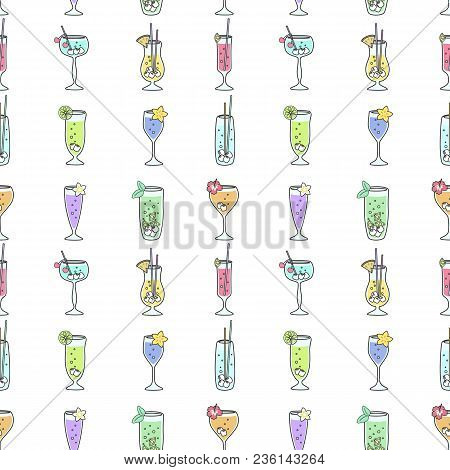 Seamless Pattern Whith Colorful Cocktails. Vector Illustration.