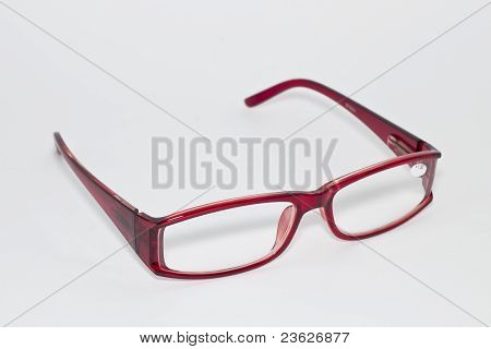 Rote Lesebrille