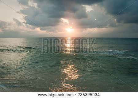 Clean Clear Water On The Sea In The Ocean. The Glare Of The Sun In The Water. Beautiful Exotic Lands