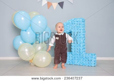 First Birthday For The Boy. Smash The Cake, A Thematic Birthday - A Travel, Trip. Globe. Researcher