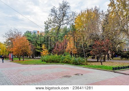 Rostov-on-don, Russia - November 10, 2016: Pushkinskaya Street In Central Rostov-on-don, Russia In A