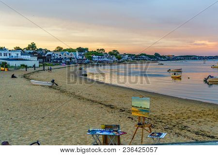 Provincetown, Ma, Usa - August 12 2017 Canvas, Easel, Bicycle, Ships And Boats In The Provincetown M