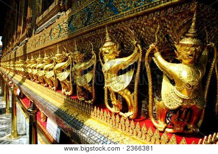 Goldene Affen bewacht den Tempel Grand Palace