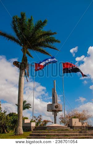 Santa Clara, Cuba: Monument Of The Lomo Del Capiro In Santa Clara. Attraction On The Hill Of The Cit