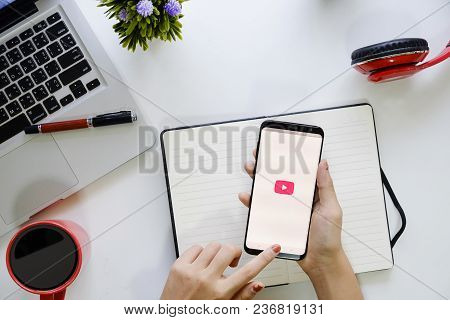 Chiang Mai,thailand - Feb 19, 2018 : Samsung Galaxy S8 Plus On Woman Hands Open Youtube Application,