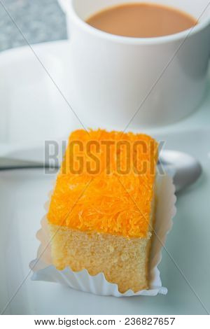 Coffee Break Time With Cake.