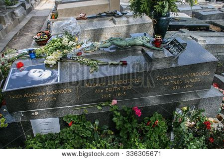 05.04.2008, Paris, France. The Tomb Of Singer Piaf In Père Lachaise Cemetery. Walking Around Paris. 