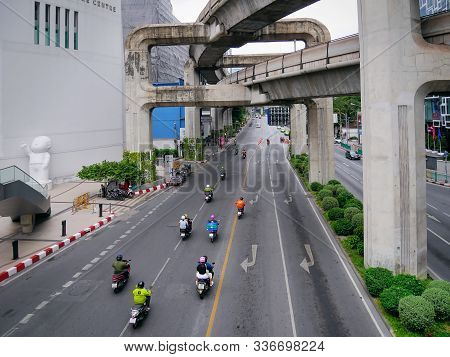 Phayathai, Bangkok / Thailand - November 2, 2019: High Angle View Of Traffic In Bangkok