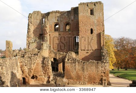 Castillo. Mantenga.