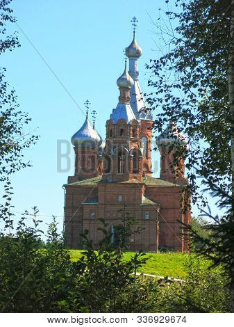 Ostashkovskoe District, Volgoverkhovye - Olginsky Convent	In Summer