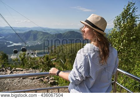 Travel Woman In Hat. Mountain Trekking. Hipster Journey. Unrecognizeble People. Nature Landscape Wit