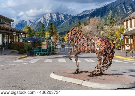 Canmore, Alberta, Canada - 28 September 2021: Ferdinand The Horse Sculpture By Artist Cedar Mueller 