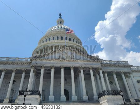 The Eastern Facade Of The United States Capitol Building, With A Close-up On The Main Entry Stair To