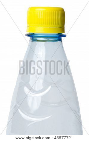 leere Flasche Wasser ohne Abdeckung