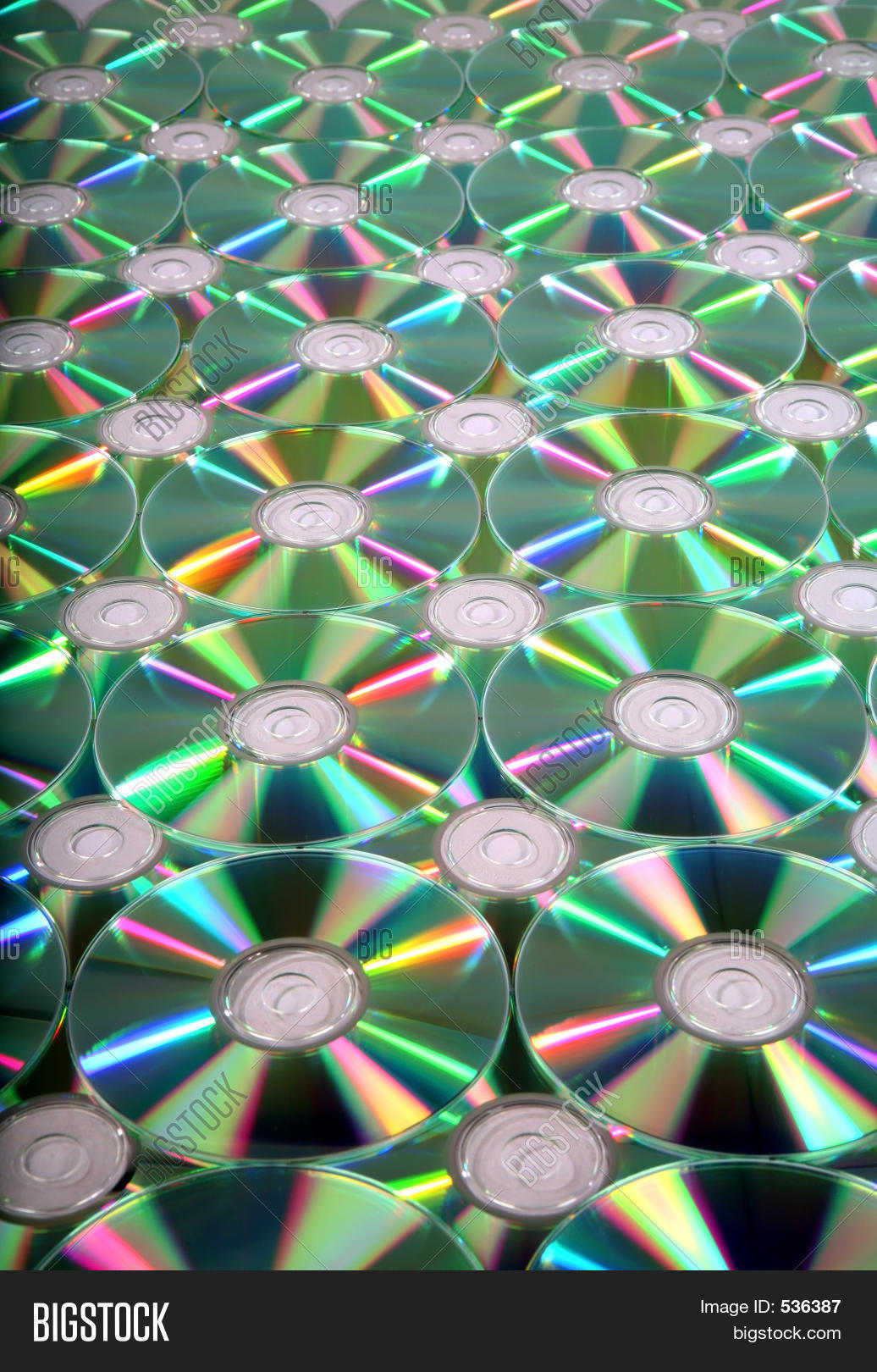 Cd Dvd Bigstock cd-dvd-bigstock