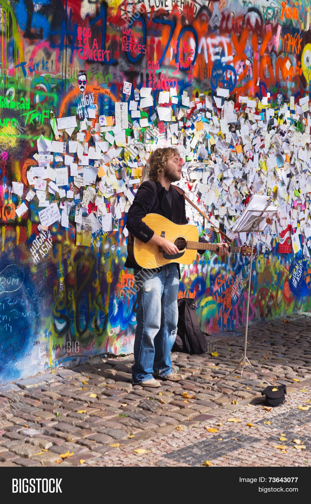 Street Busker Image & Photo (Free Trial) | Bigstock