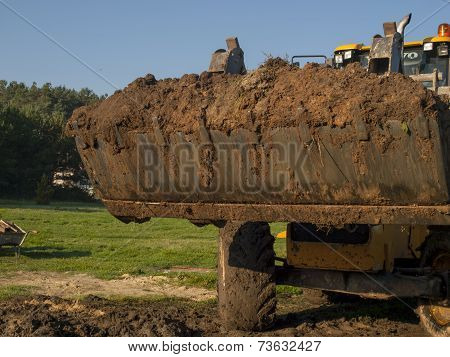 wheel loader during backfillin