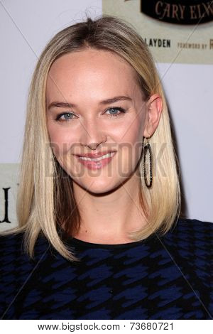 LOS ANGELES - OCT 6:  Jess Weixler at the 