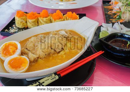 Noodle Curry Soup