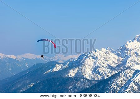 Paragliding