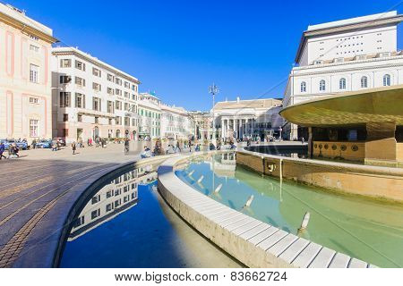 Piazza De Ferrari, Genoa