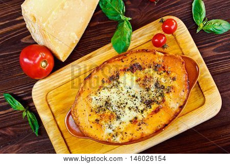 Lasagna (italian Leafy Meat Pie And Cheese Parmigiano)