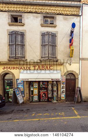 Carcassonne, France - April 1, 2011: Vintage Street Shop With Magazines And Tobaco