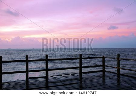 Havet solnedgång. Borneo.