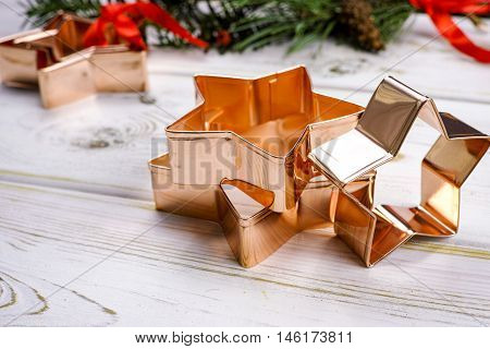 Star-form copper baking pasry form for Christmas cookies with Christmas decoration