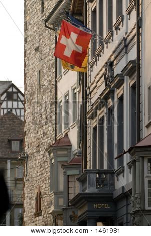 Swiss_Hotel