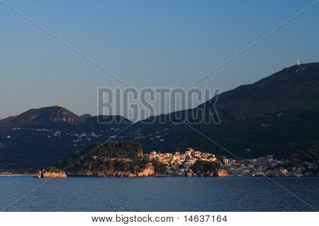 Parga all'alba