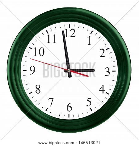 Big green round wall clock with arrows.
