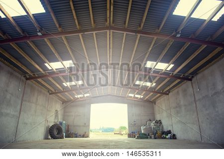 Farm Warehouse