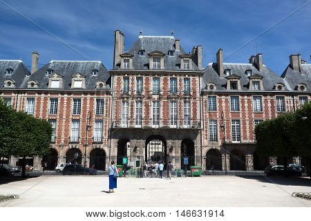 Place Des Vosges