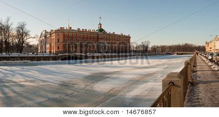 The Mihajlovsky lock to St.-Petersburg in the winter