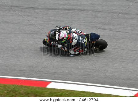 SEPANG, Maleisië - 23 oktober: Moto2 rider Aleix Espargaro neemt beurt 15 van de track op de race dag van