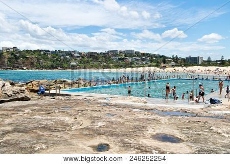 Sydney, Australia - January 13, 2018: Freshwater Beach Pool In Sydney. People Enjoying A Summer Day 