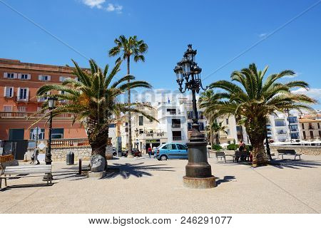 Sitges, Spain - May 23: The Tourists Enjoiying Their Vacation In Sitges Town On May 23, 2015 In Sitg