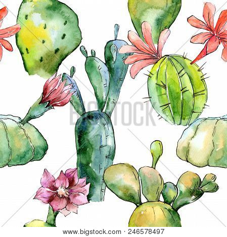 Green Tropical Cactus. Floral Botanical Flower. Seamless Background Pattern. Fabric Wallpaper Print 