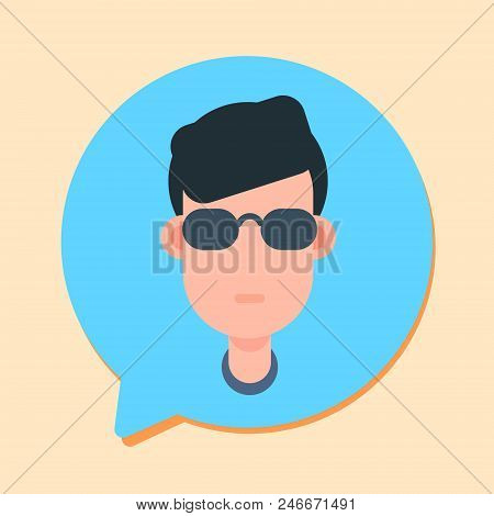 Callcenter Man Support Online Operator, Customer And Technical Service Icon, Chat Concept, Flat Desi