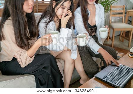 Buusiness Women Team Working With Laptop In Cozy Home Office