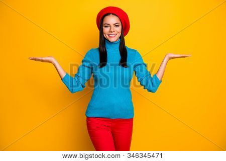 Photo Of Amazing Latin Lady Beaming Smile Hold Open Palms Novelty Products Wear Beret Hat Blue Turtl