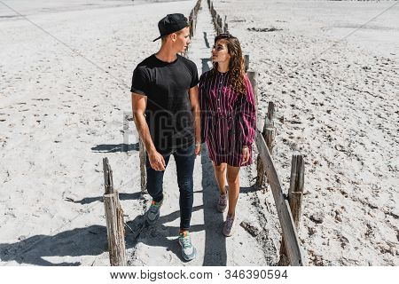 Love Story In The Desert, Happy Young Couple,young People Are Walking And Holding Hands,love Story I