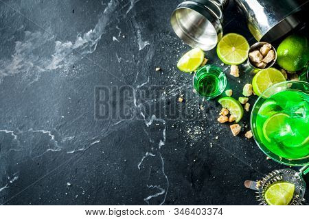 Absinth And Vodka Martini