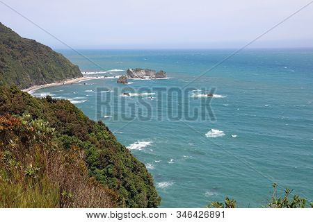 Coastline. Te Wahipounamu. Westland National Park. New Zealand
