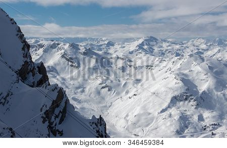 Cime Caron Val Thorens Meribel View Sunset Snowy Mountain Landscape France Alpes
