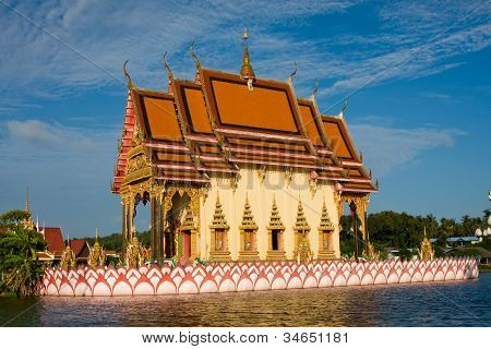 zweier buddhistischen Tempel auf der Insel Koh Samui, thailand