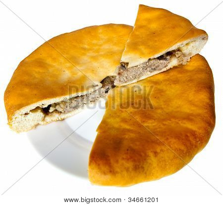 Torta nazionale OSSET Fyddzhin con carne