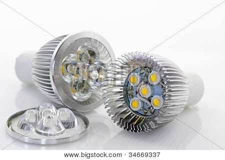 Výkonné 1W Led lampa s optikou do úzkých vyzařovaného úhlu, jeden odkrytý