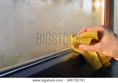 Absorb And Stop Condensation On Windows Overnight